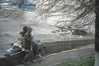 Egy szemérempályás masszőr először magyarul beszelo porno film masszíroz.