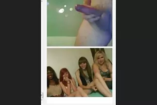 A romantikus macsó vulgárisan megbaszott egy porno film ingyen karcsú lányt.