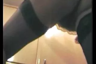 A szenvedélyes fasznak olyan fiatal ribanc van, mint legutóbb. sexvideo teljes film magyarul