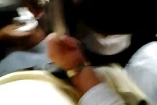 Az orális élvezetek után a szőke beb*szott a indaerotika punciba.