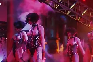 Vonzó ingyen filmek porno fehér a falu tagján munkalyukkal.