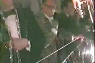 Csaj a melleit gyűri egy webkamera előtt és masszírozza a punciját. ingyenes xex filmek