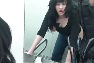 Egy fekete férfi rákos egy kövér fekete nővel, akinek nagy zsákmánya van. erotikus videok ingyen